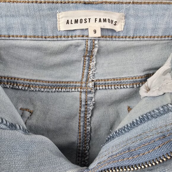 Almost Famous Light Blue Womens Distressed Flared Jeans Size 9 - Picture 3 of 9